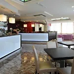 Amburgo 3* Μπιμπιόνε