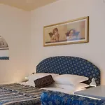 Amburgo 3* Μπιμπιόνε