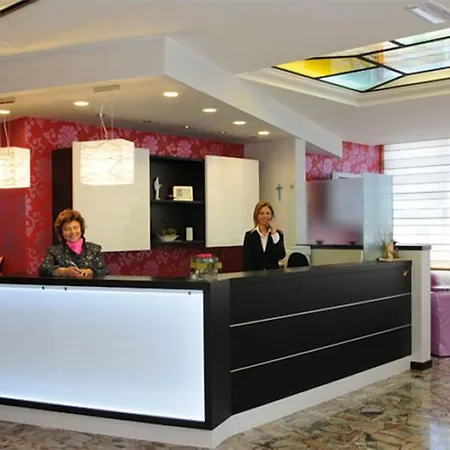 Amburgo Бибионе