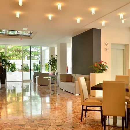 Amburgo 3*