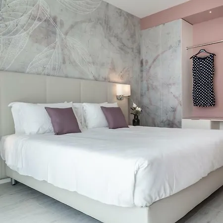 Ξενοδοχείο Amburgo Μπιμπιόνε