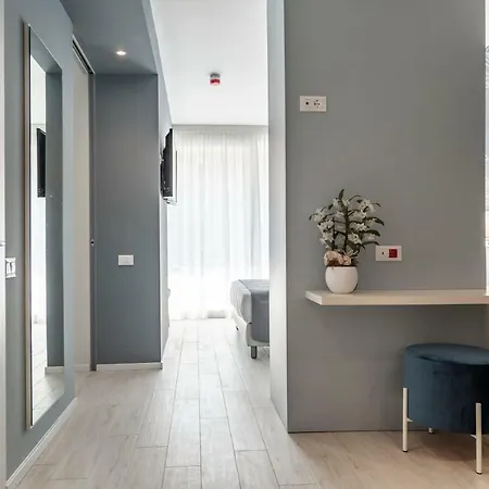 Amburgo 3* Μπιμπιόνε